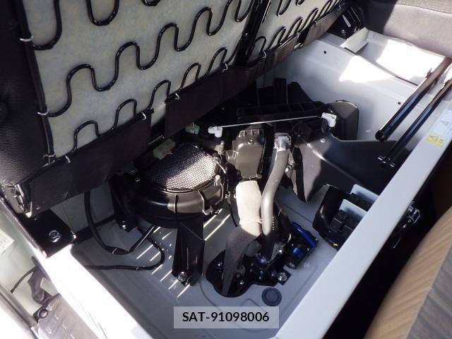 Mitsubishi CANTER 2026-02 7249997-23