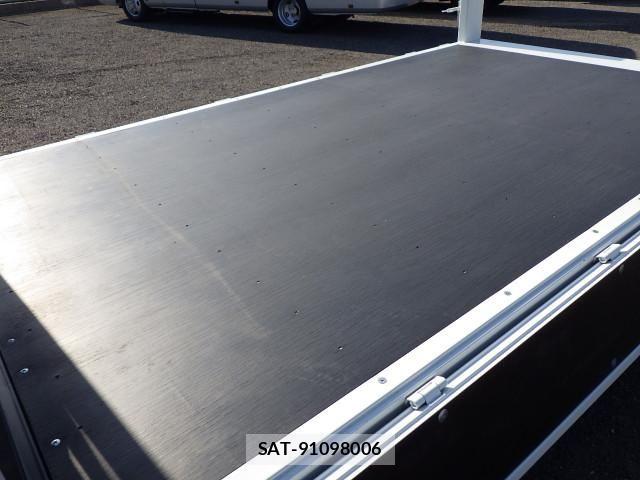 Mitsubishi CANTER 2026-02 7249997-8