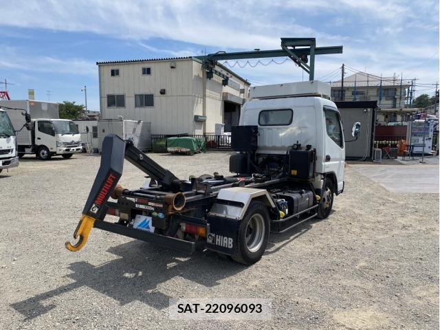 Mitsubishi CANTER 2021-02 7250026-13