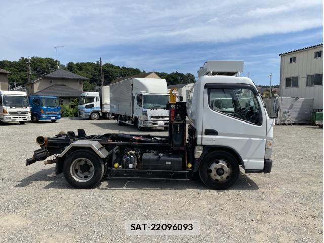 Mitsubishi CANTER 2021-02 7250026-7