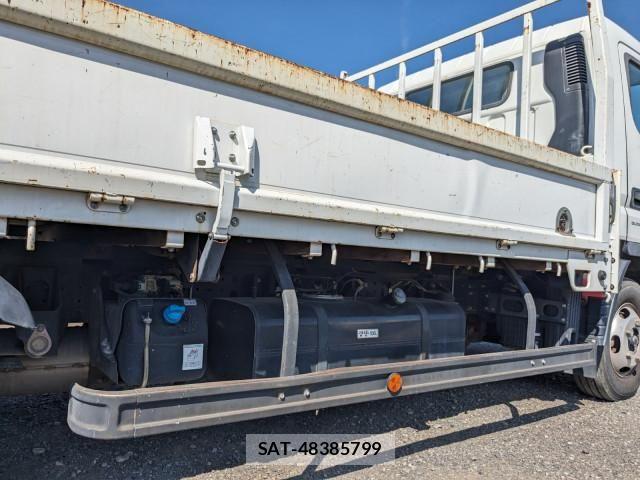 Mitsubishi CANTER 2017-10 7250038-23
