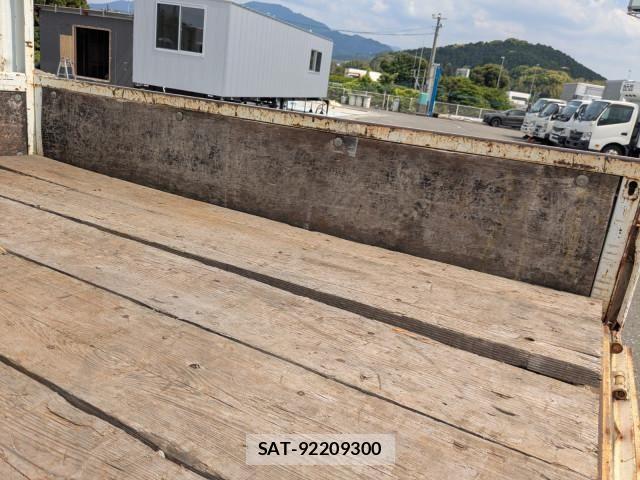 Mitsubishi CANTER 2016-11 7250045-9
