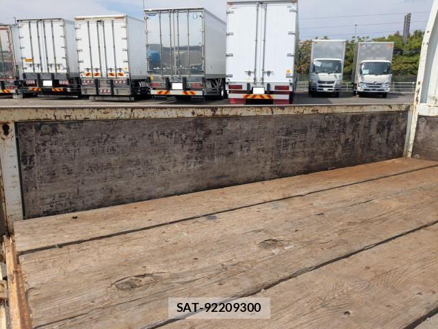 Mitsubishi CANTER 2016-11 7250045-10