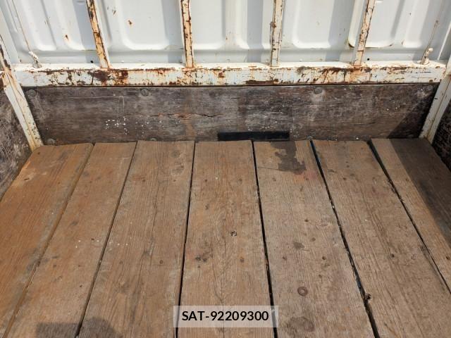 Mitsubishi CANTER 2016-11 7250045-12