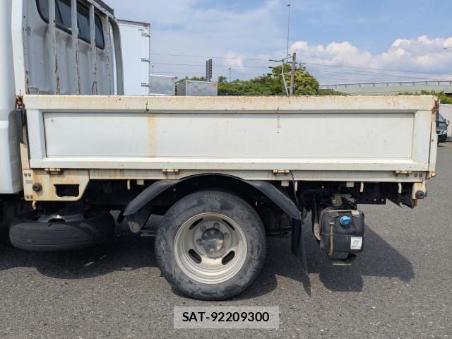 Mitsubishi CANTER 2016-11 7250045-15