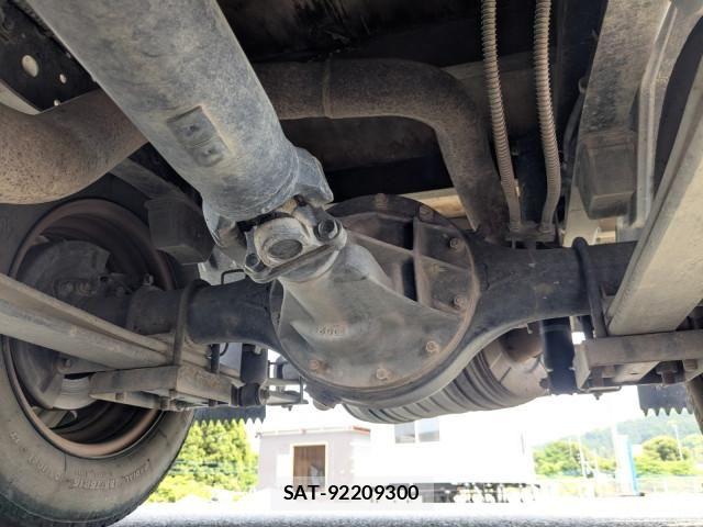Mitsubishi CANTER 2016-11 7250045-20