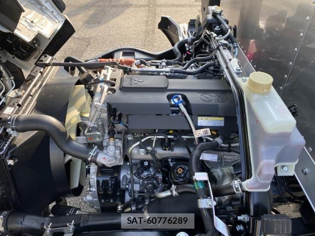 Mitsubishi CANTER 2026-03 7250001-10