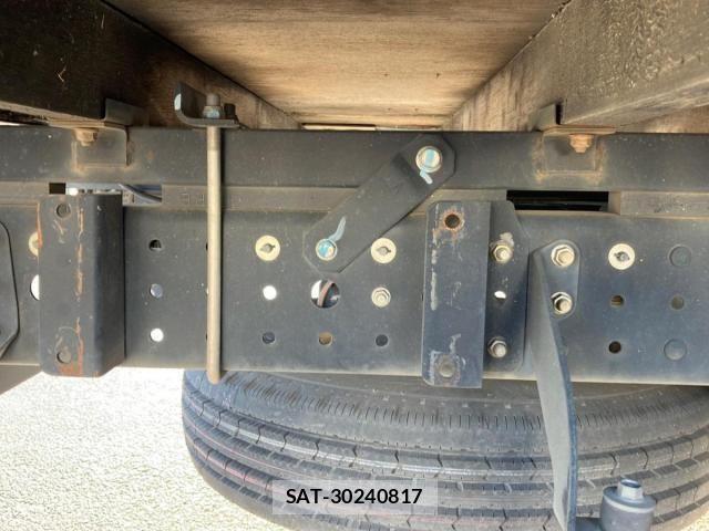 Mitsubishi CANTER 2018-11 7250041-12