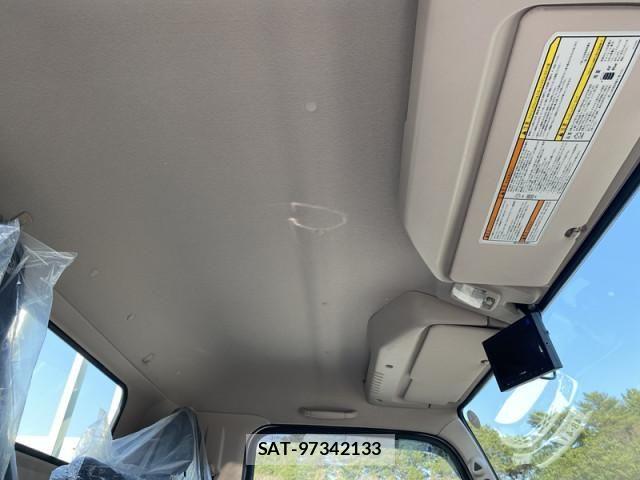 Mitsubishi CANTER 2026-03 7250005-14