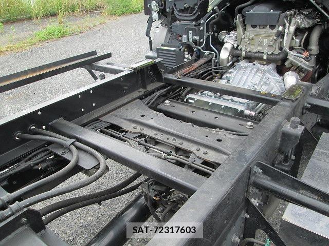 Mitsubishi CANTER 2023-01 7271664-19