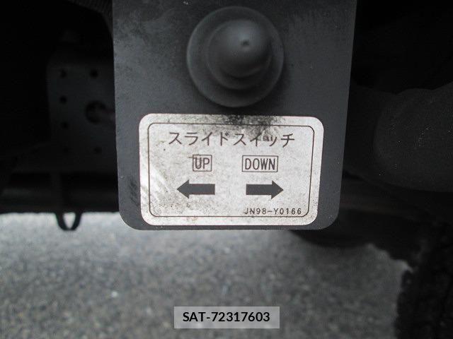 Mitsubishi CANTER 2023-01 7271664-24