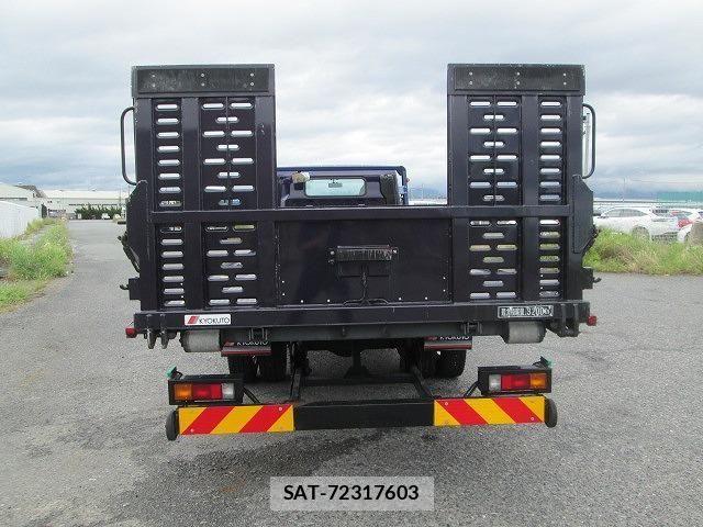 Mitsubishi CANTER 2023-01 7271664-26