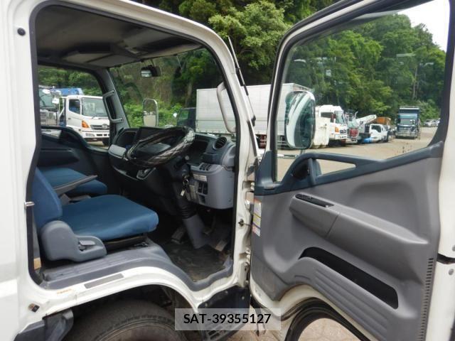 Mitsubishi CANTER 2014-03 7271666-27