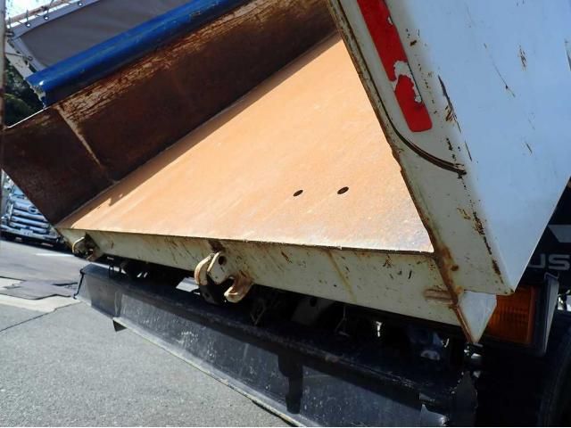 Mitsubishi CANTER 2018-08 7306656-4