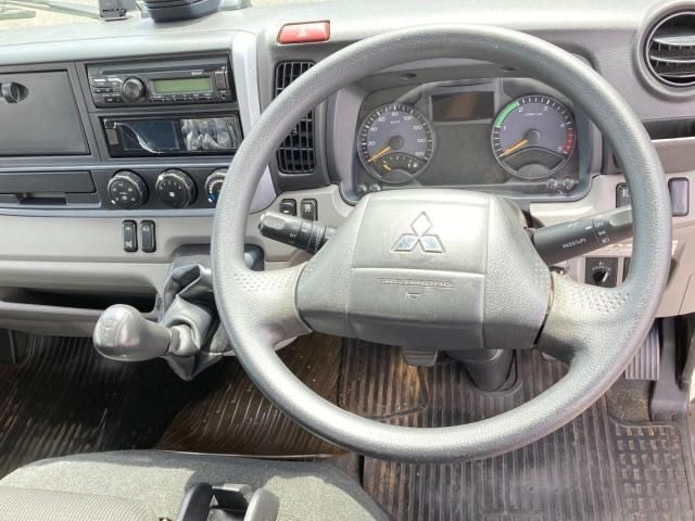 Mitsubishi CANTER 2020-11 7306657-17