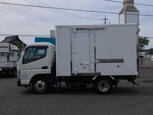 Mitsubishi CANTER 2020-11 7306657-4