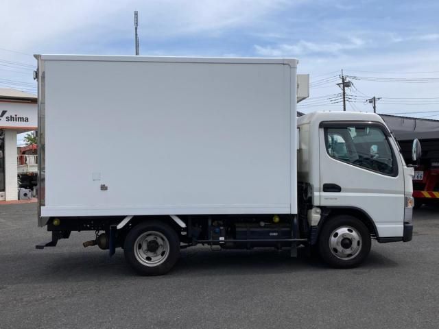 Mitsubishi CANTER 2020-11 7306657-5
