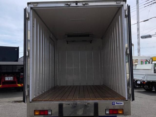 Mitsubishi CANTER 2020-11 7306657-7
