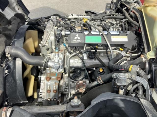 Mitsubishi CANTER 2011-06 7306661-16