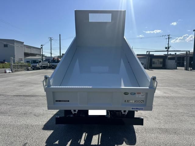 Mitsubishi CANTER 2026-03 7306652-3