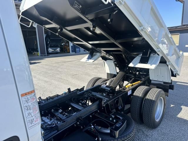 Mitsubishi CANTER 2026-03 7306652-5