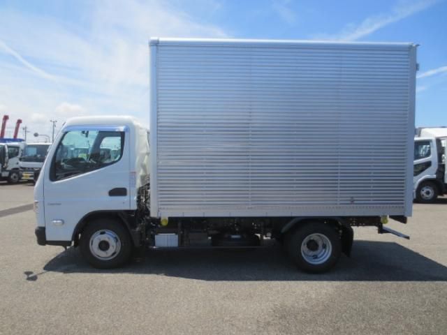 Mitsubishi CANTER 2026-01 7306648-8