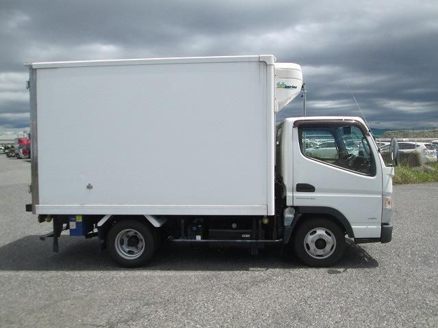 Mitsubishi CANTER 2018-11 7306654-3