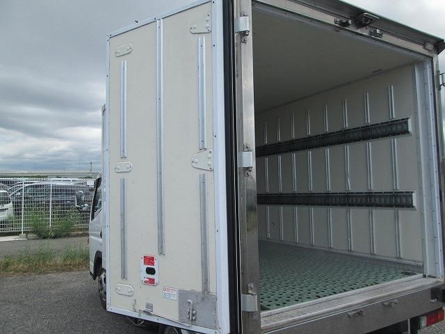 Mitsubishi CANTER 2018-11 7306654-8