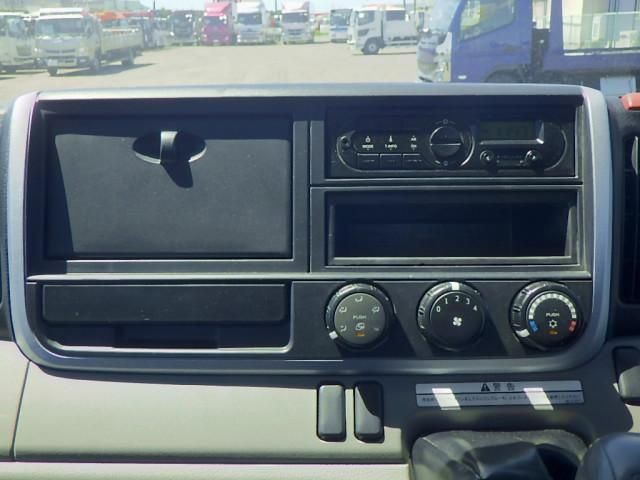 Mitsubishi CANTER 2018-01 7306655-11