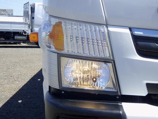 Mitsubishi CANTER 2018-01 7306655-2