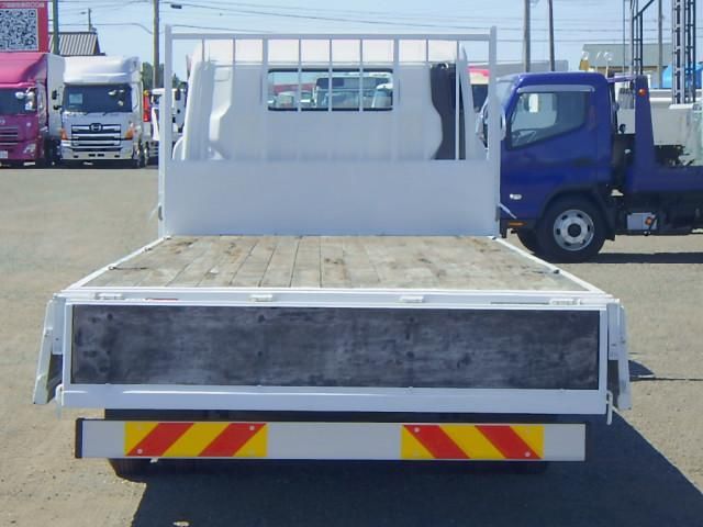 Mitsubishi CANTER 2018-01 7306655-6