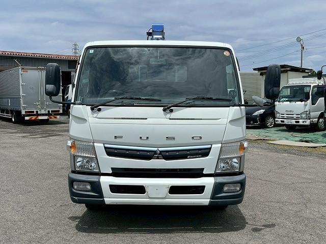 Mitsubishi CANTER 2018-04 7306658-1