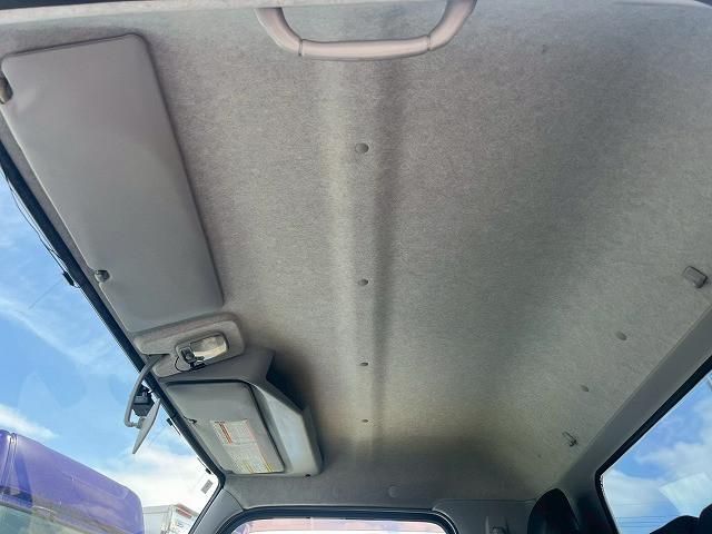 Mitsubishi CANTER 2018-04 7306658-25