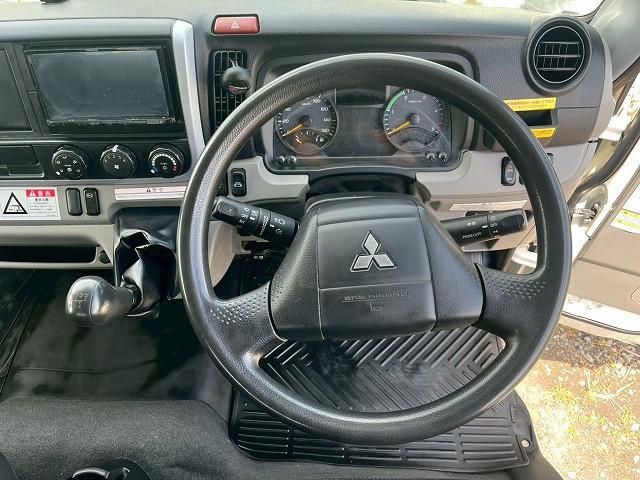 Mitsubishi CANTER 2018-04 7306658-26