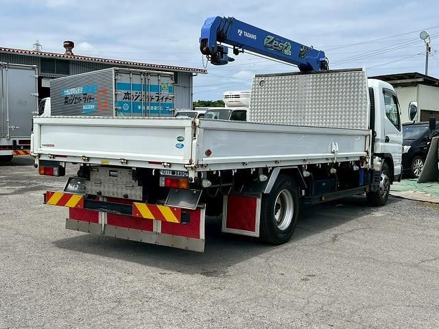 Mitsubishi CANTER 2018-04 7306658-4