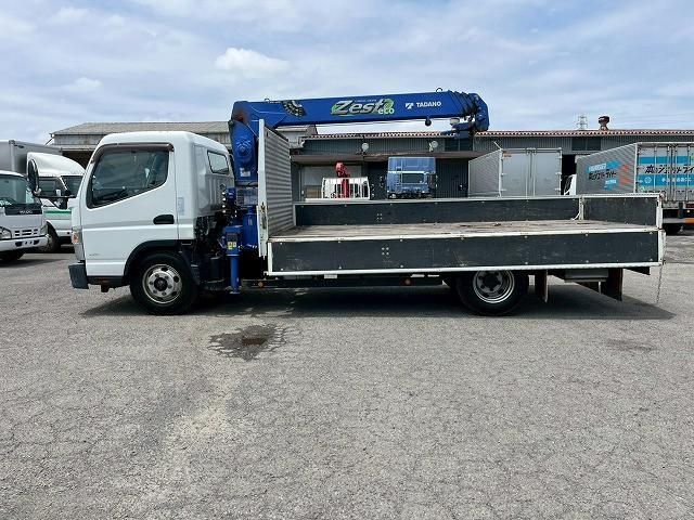 Mitsubishi CANTER 2018-04 7306658-8