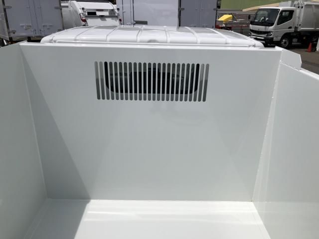 Mitsubishi CANTER 2025-12 7306651-11