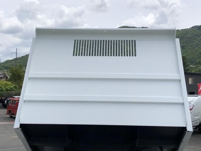 Mitsubishi CANTER 2025-12 7306651-18