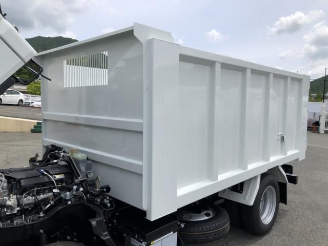 Mitsubishi CANTER 2025-12 7306651-19