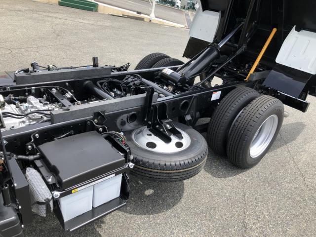 Mitsubishi CANTER 2025-12 7306651-27