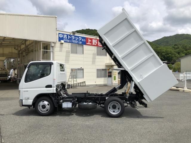 Mitsubishi CANTER 2025-12 7306651-4