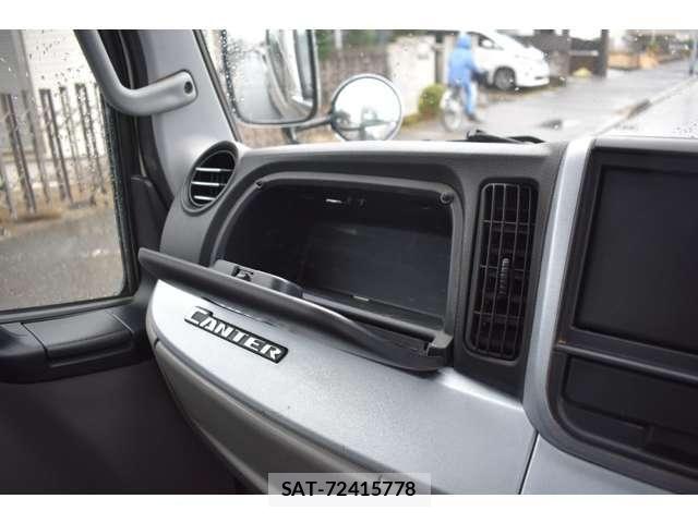 Mitsubishi CANTER 2018-04 7326098-18
