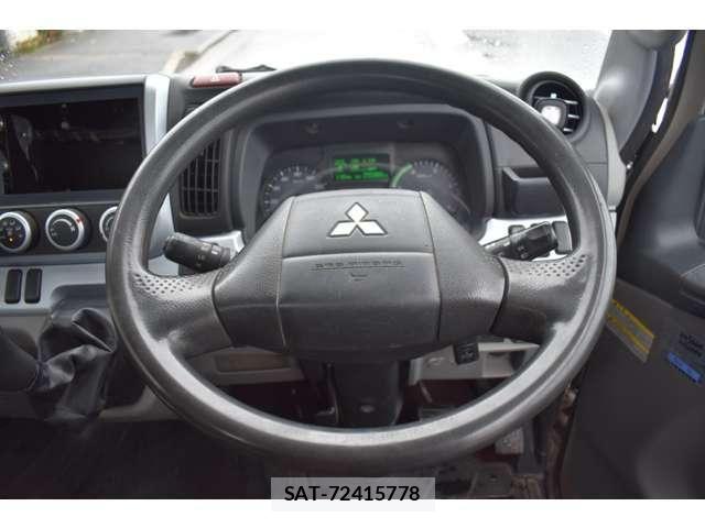 Mitsubishi CANTER 2018-04 7326098-1