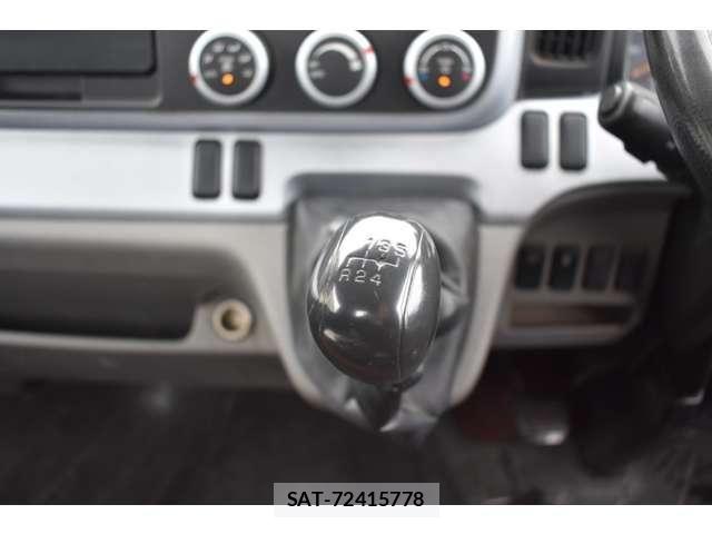 Mitsubishi CANTER 2018-04 7326098-2