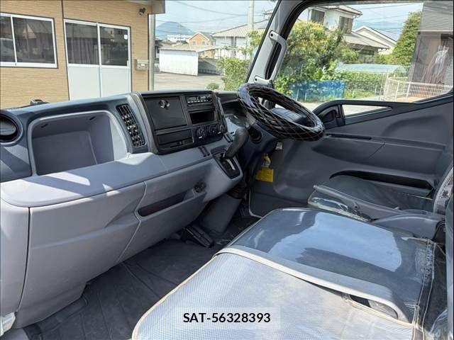 Mitsubishi CANTER 2012-09 7326089-22