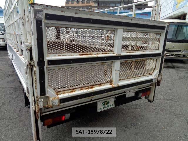 Mitsubishi CANTER 2014-05 7326092-22
