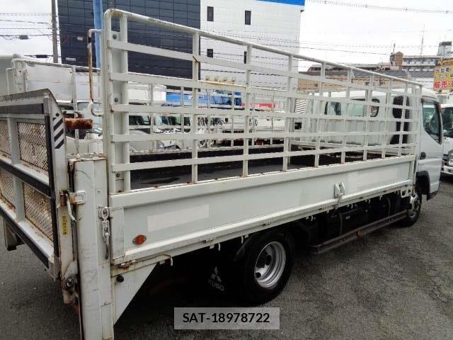 Mitsubishi CANTER 2014-05 7326092-23