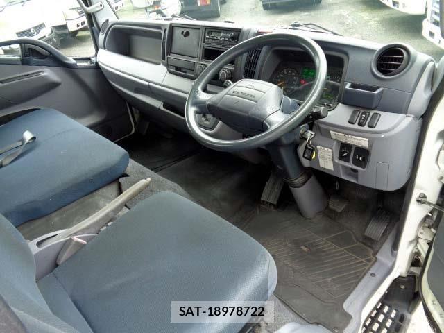 Mitsubishi CANTER 2014-05 7326092-2