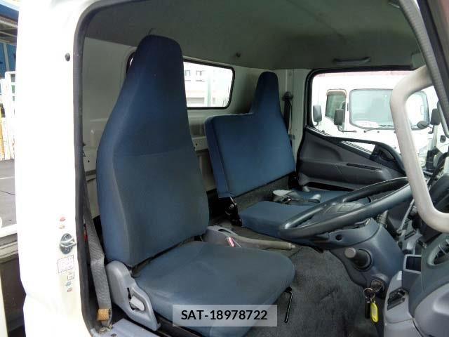 Mitsubishi CANTER 2014-05 7326092-4