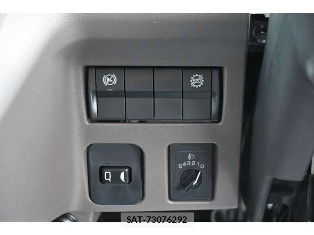 Mitsubishi CANTER 2026-02 7326090-14